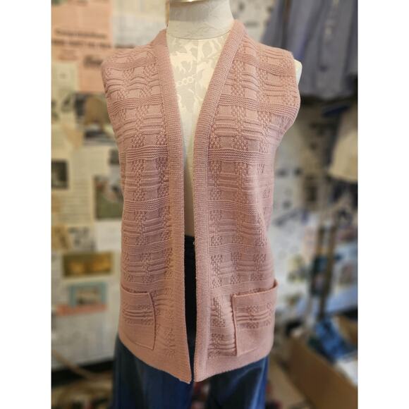 Milrank Pink Knitted Vest Size Medium - Picture 1 of 5